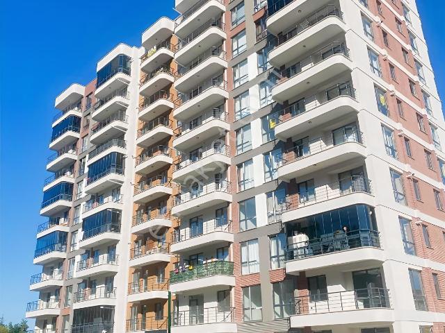 Saklıbahçe Konutları'nda Sıfır Binada Kiralık 2+1 Daire