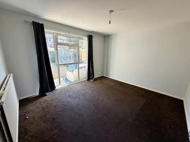 Saltmarsh, Orton Malborne PE2 5NL, Property for rent