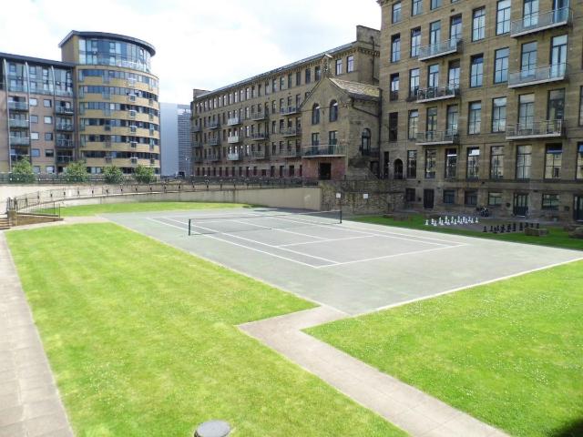 Salts Mill Road, Baildon, Shipley BD17, 2 bed flat to rent, £925 pcm | PrimeLocation