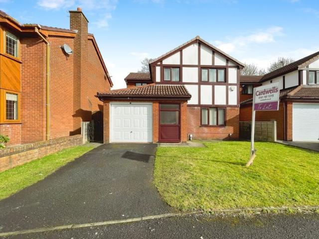 Saltram Close, Radcliffe M26, 4 bed detached house to rent, £1,550 pcm | PrimeLocation