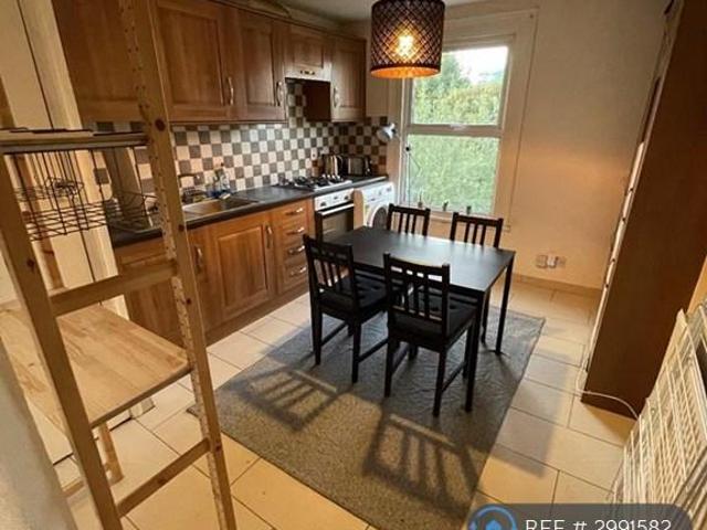 Saltram Crescent, London, W9 3 bed flat to rent £2,950 pcm £681 pw