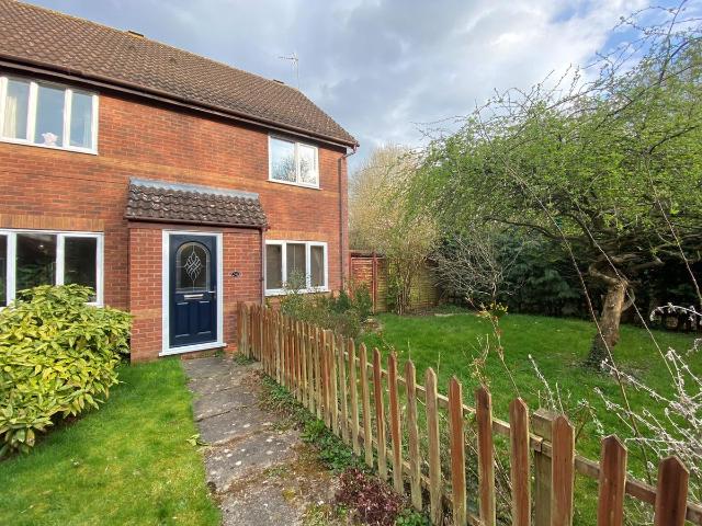 Saltwood Avenue, Worcester WR4, 2 bed semi detached house to rent, £1,000 pcm | PrimeLocation