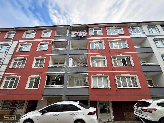 Salur Gayrimenkul'den Satılık 3+1 Daire