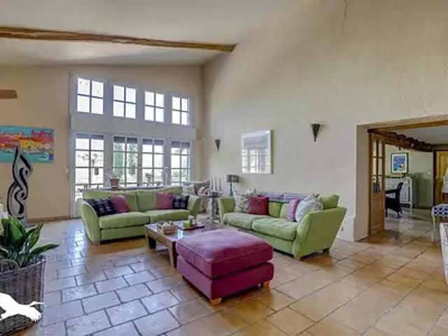 Salvagnac 81630 Achat / Vente maison 8 pièces t8 au dernier étage parking