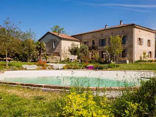 Salvagnac 81630 Achat / Vente maison 9 pièces t9 piscine