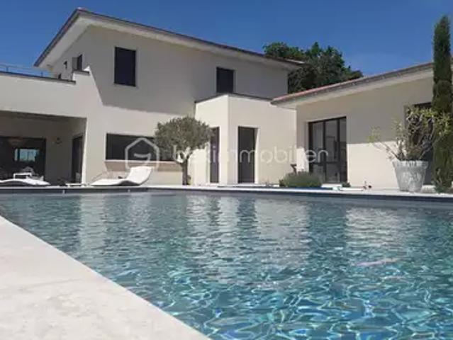 Salvizinet 42110 Achat / Vente maison 6 pièces t6 piscine terrasse