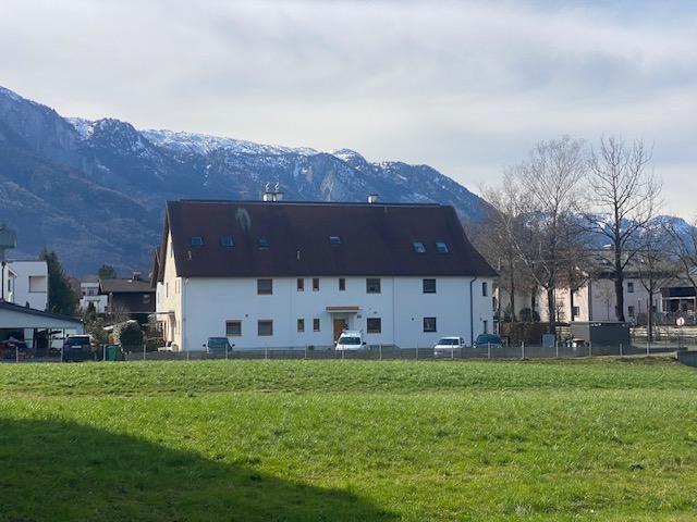 Salzburg Leopoldskron Moos großzügiges Reihenhaus, ca. 160 qm Wohnfläche, 6 Zimmer, 2 Badezimmer, ca. 110 qm Garten