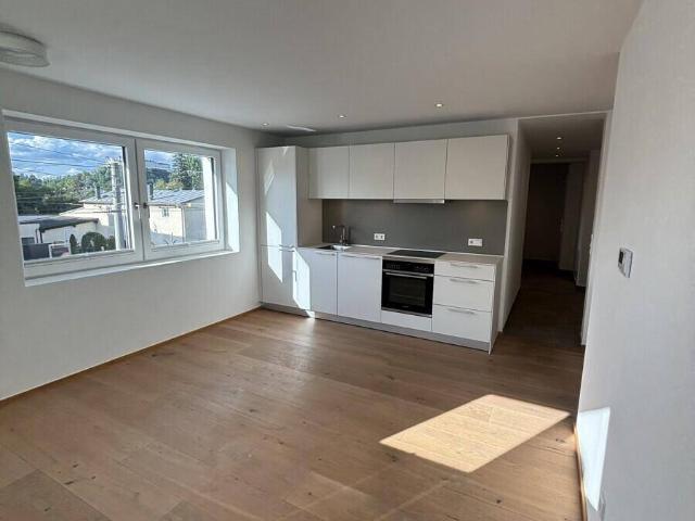 Salzburg Nonntal: Zentrumsnah! Direkt an der O Bus Haltestelle! 2 Zimmer Wohnung ca. 49 m2