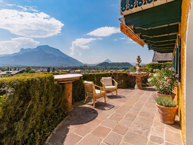 Salzburger Charme und traumhafter Bergblick! Renovierungsbedürftiges Landhaus in Elsbethen