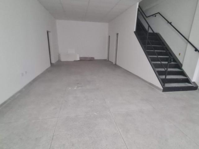 Salão em Centro, Cotia/SP de 250m² para locação R$ 8.000,00/mes