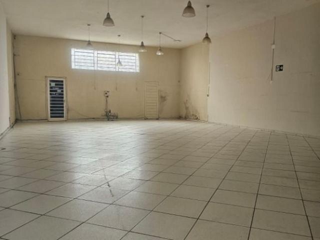 Salão em Jardim dos Calegaris, Paulínia/SP de 150m² para locação R$ 12.500,00/mes