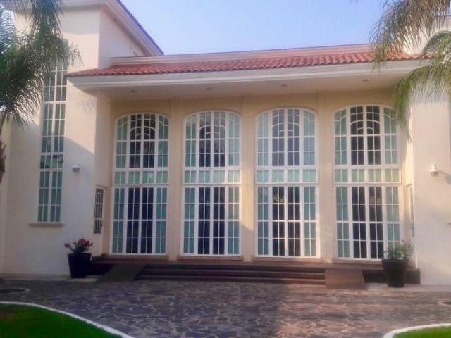 Sal?n de eventos en venta