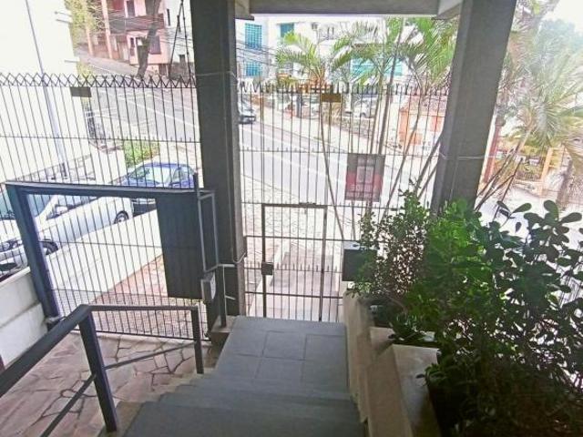Sala comercial com vaga dupla, ao lado do Hospital Moinhos de Vento