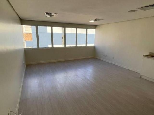 Sala Comercial em Centro Histórico