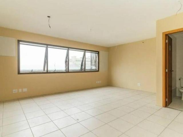 Sala Comercial em Praia de Belas