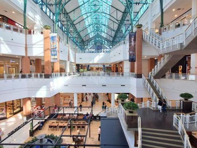 Sala Comercial em Praia de Belas