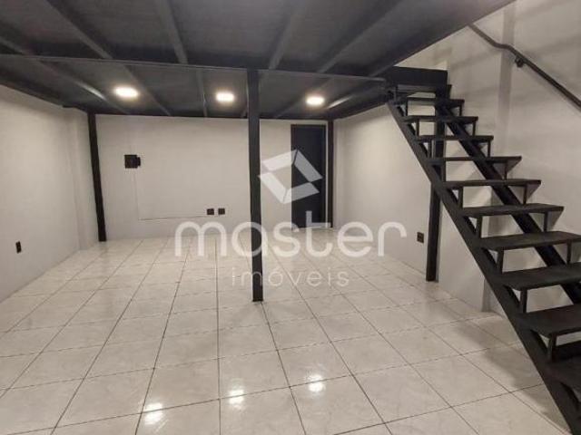 SALA COMERCIAL NO CENTRO