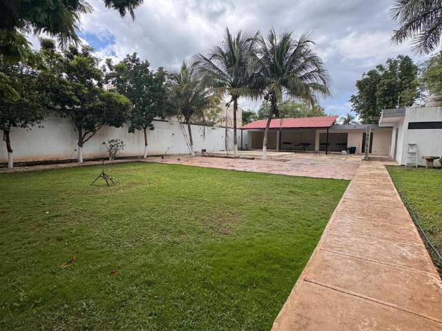 SALA DE FIESTAS EN VENTA