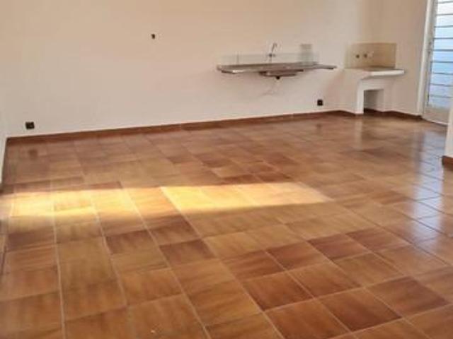 Sala para alugar no bairro Vila Olímpia, 1m²