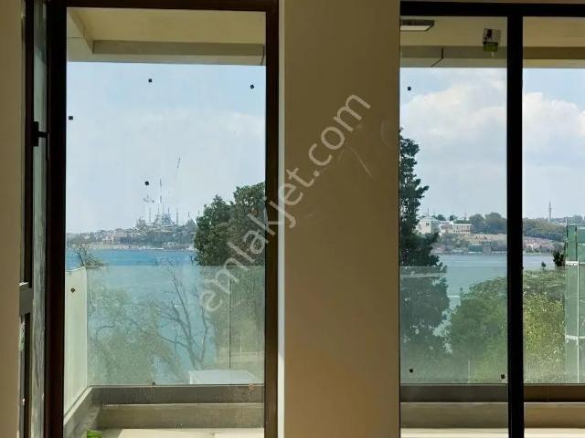 Salacak'ta Tarihi Yarımada Manzaralı Ara Kat 3+1 Sıfır Daire