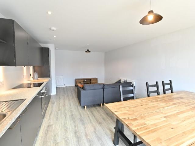 Salamander Place, Leith, Edinburgh EH6, 2 bed flat to rent, £1,600 pcm | PrimeLocation