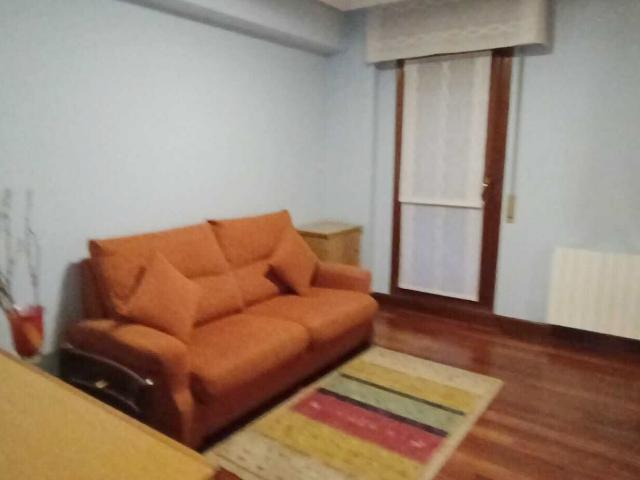 SALAZAR ALQUILA PISO EN DURANGO