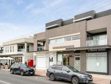 SALE BY SET DATE Closing Monday 20th July at 5pm Unless Sold Prior