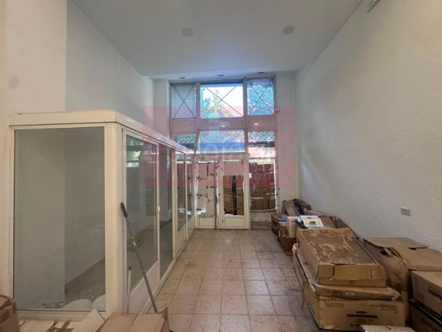 Sale Ground Floor Shop Lugo