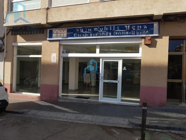 Sale Ground Floor Shop Tarragona