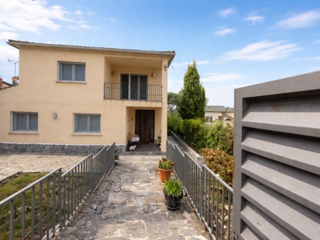 Sale House Mediona