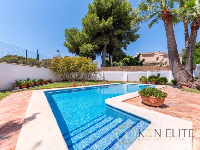 Sale Villa Alicante / Alacant