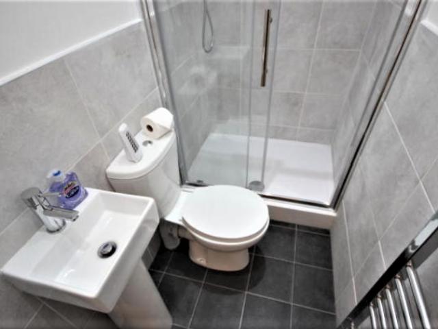 Salford M6, 4 bed shared accommodation to rent, £2,830 pcm | PrimeLocation