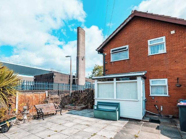 Salford, M7 2YG, United Kingdom | 3 bed house for rent #147754286 | Rentberry