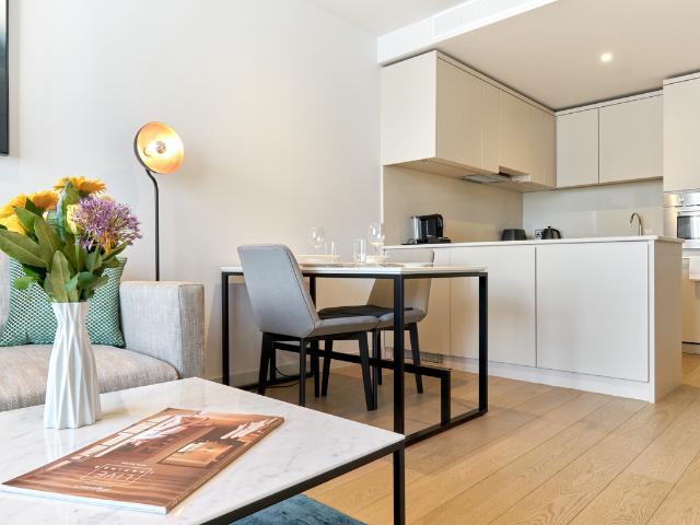 Salford M3, 1 bed flat to rent, £1,575 pcm | PrimeLocation