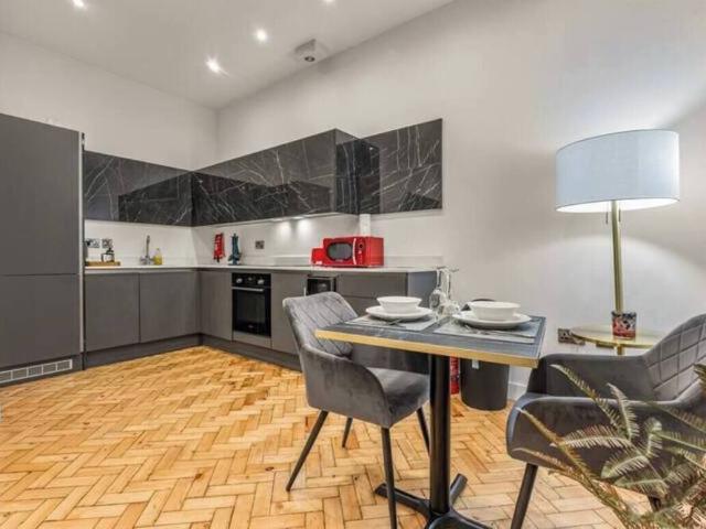 Salford, M3 7AQ, United Kingdom | 1 bed apartment for rent #135859086 | Rentberry
