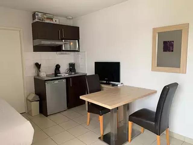 Salies de Béarn 64270 Achat / Vente appartement 1 pièce t1 piscine balcon