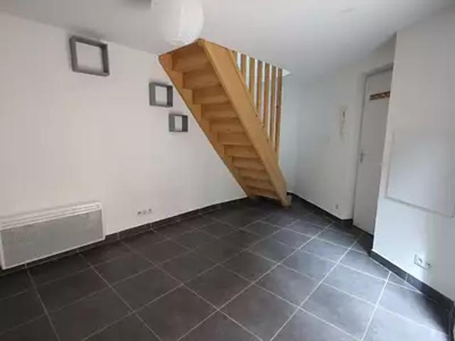 Salies de Béarn 64270 Location appartement 2 pièces t2 terrasse