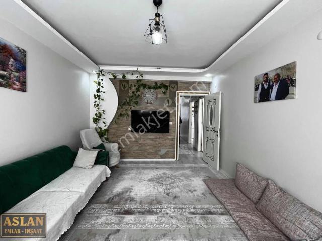 Salih Aslandan Acillll Full Yapılı 4 Oda Bakımlı Daire