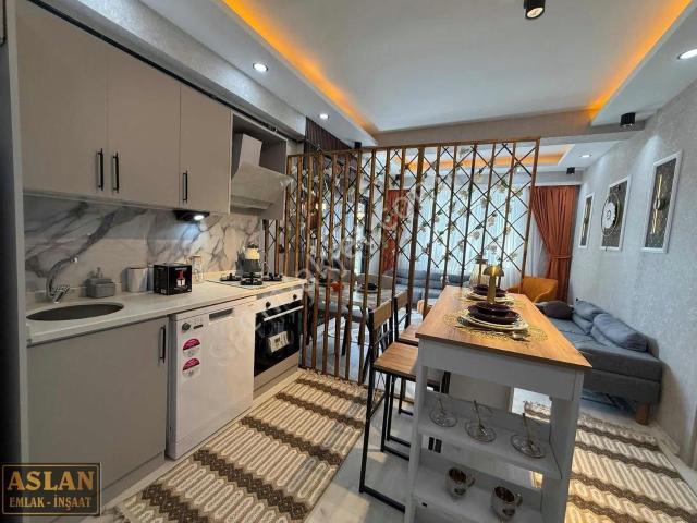 Salih Aslandan Seyrantepede Ultra Lüks Full Hazır Ara Kat Daire