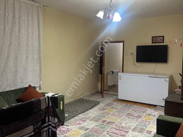 Salih Emlak'tan Bedir Mahallesinde Satılık 3+1 Daire