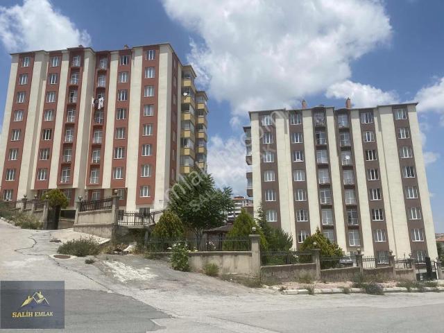 Salih Emlak'tan Geniş Site İçerisi Ferah 3+1 Daire