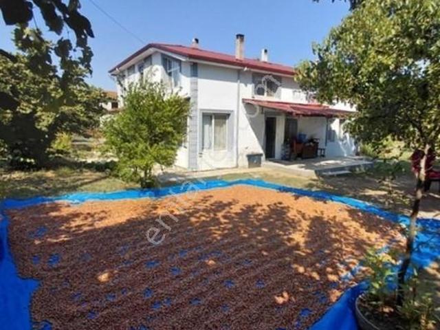 Salihiye 1030 Mt2 Arsa İçinde 2 Katlı Bahçeli Müstakil Ev