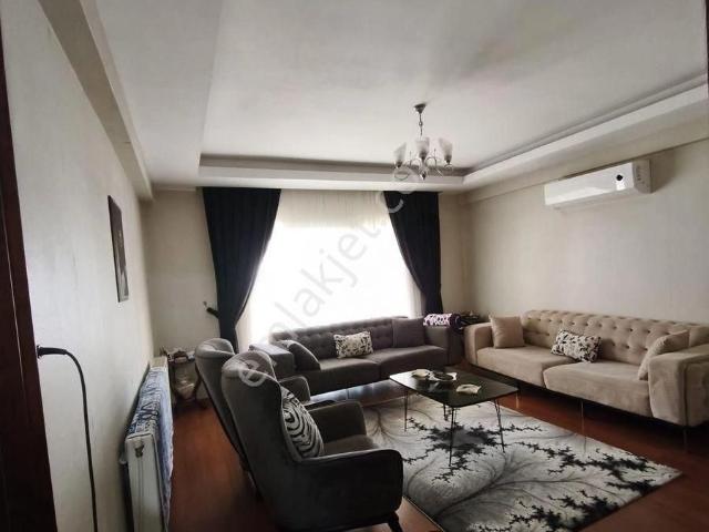 Salihli M/ş Gayrumenkulden Acısu Cadde Üzerinde Üzerinde Satılık Lüks 3+1 Dairemiz