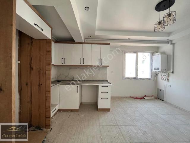 Salihli Beşeylül De 2+1 Açık Mutlak Daire