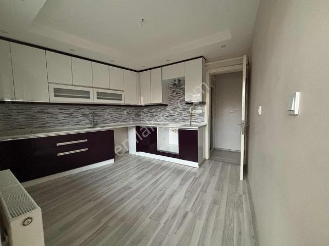 Salihli Kiralık 3+1 Daire Cumhuriyet Mahallesi