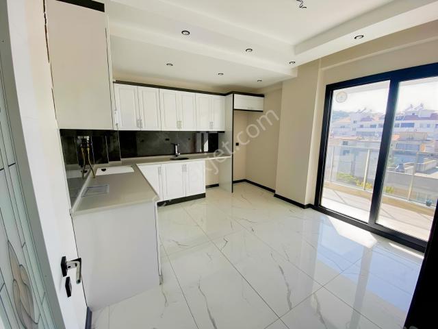 Salihli Satılık 2+1 Daire Devlet Hastanesi Karşısı