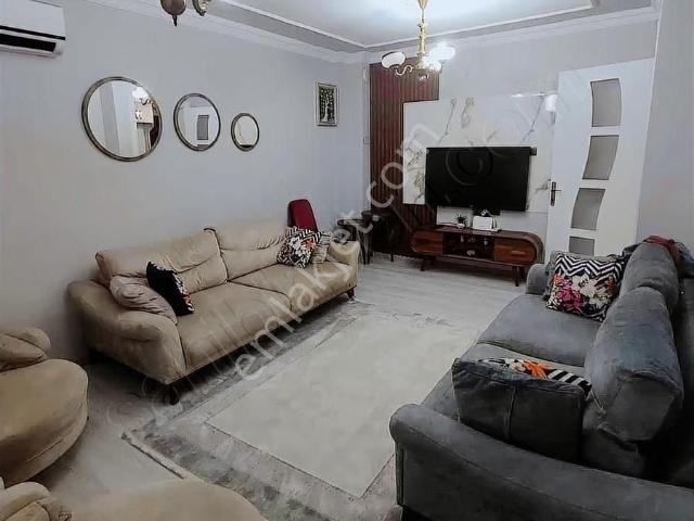 Salihli Satılık 3+1 Daire Gürsel Caddesi Üzeri