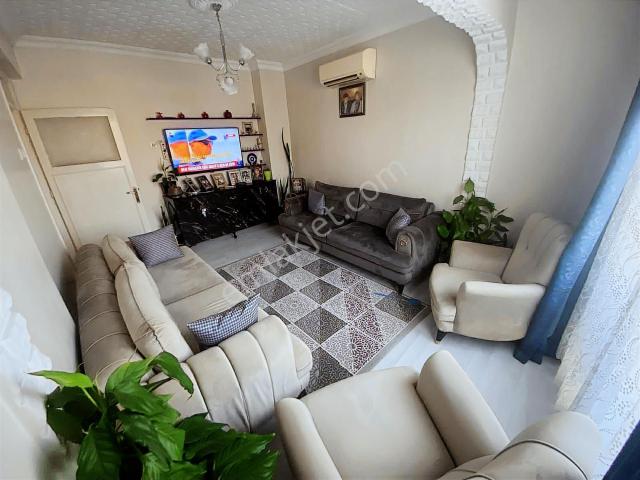 Salihli Satılık 3+1 Daire Sağlık Mahallesi