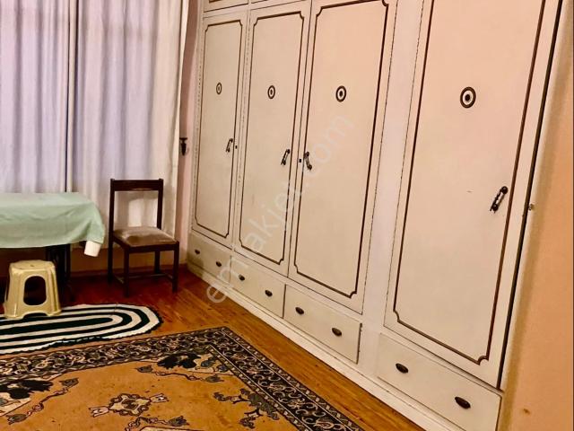 Salihli Şehitler'de Satılık Geniş Balkonlu 3+1 Daire
