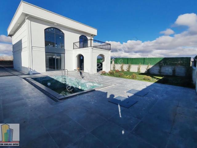 Salimgrp Emlaktan Dubleks %50 Peşinat Ödemeli Ultra Lüks Villa